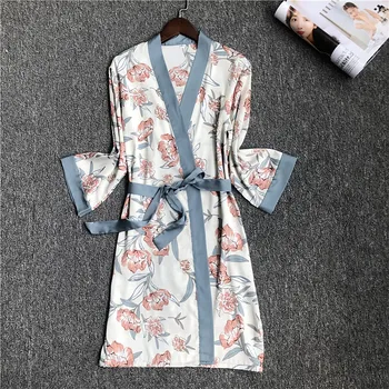 High-End Ledu Svile Sleepwear Ženske Seksi Perilo Hišna Obleke More Saten Nightgown Kimono Perilo Kratek Rokav Kopel Robe