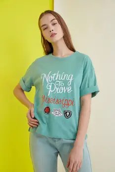 Trendyol Natisnjeni Ohlapno Pleteno T-Shirt TWOSS21TS0063
