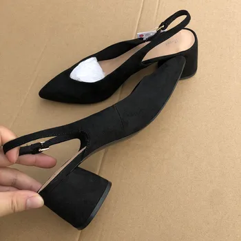 Jeseni leta 2020 novo črno opozoril odprto peto srednje visoka moda en čevelj za ženske tuji velike čevlje