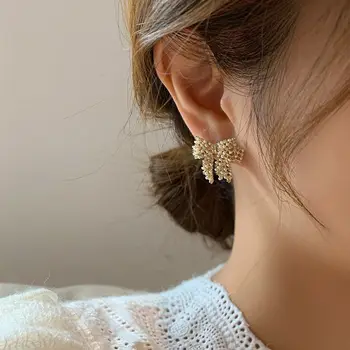 Korejski Earings Modni Nakit Asimetrični Nosorogovo Metulj Simulacije Pearl Stud Uhani Izjavo, Uhani Za Ženske