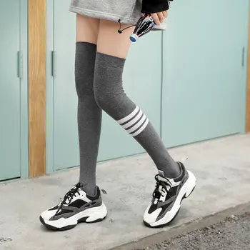 TB bombaž dame nogavice asimetrični štiri bar horizontalnih trakov nad kolena priložnostne nogavice stegno nogavice kolegij moda nogavice