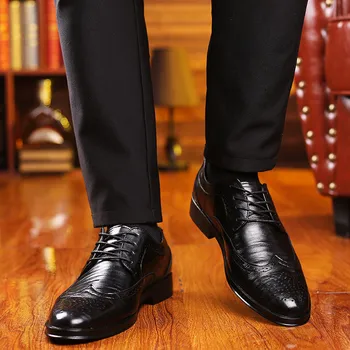 2020 Moških Formalno Čevlji Usnjeni Business Casual Čevlji Visoke Kakovosti Moških Obleko Urad Luksuzni Športni Copati Moški Dihanje Oxfords 30110