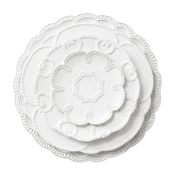 Keramično Ploščo Evropski Stil Reliefni Čipke Beli Cvet Obliko Zahodnega Jedi Poroko Posode Za Gospodinjstvo Kuhinjske Potrebščine 51093