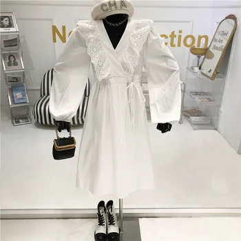 Žensk Pomlad Poletje 2021 naborki V ovratnik luč rokav bela obleka novo temperament belted pas kažejo rebrni