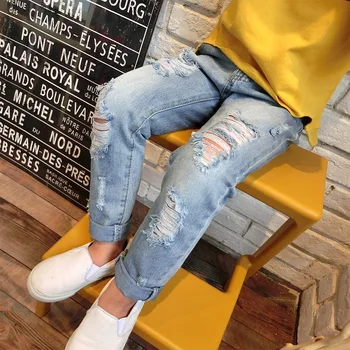 Otroški jeans pomlad in jesen 2021 novo korejska različica fant luknjo hlače berač dekle svetle hlače