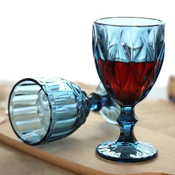 Kozarec vina Skodelice Retro Vintage Olajšave Rdeče Vino Pokal 300 ml Graviranje Embossment Sok Kozarci za Šampanjec Razvrstan Čaš